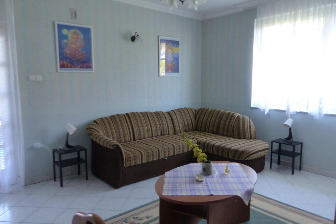Orwa Apartmanok - Fenyofa Koez Zalakaros Exterior foto