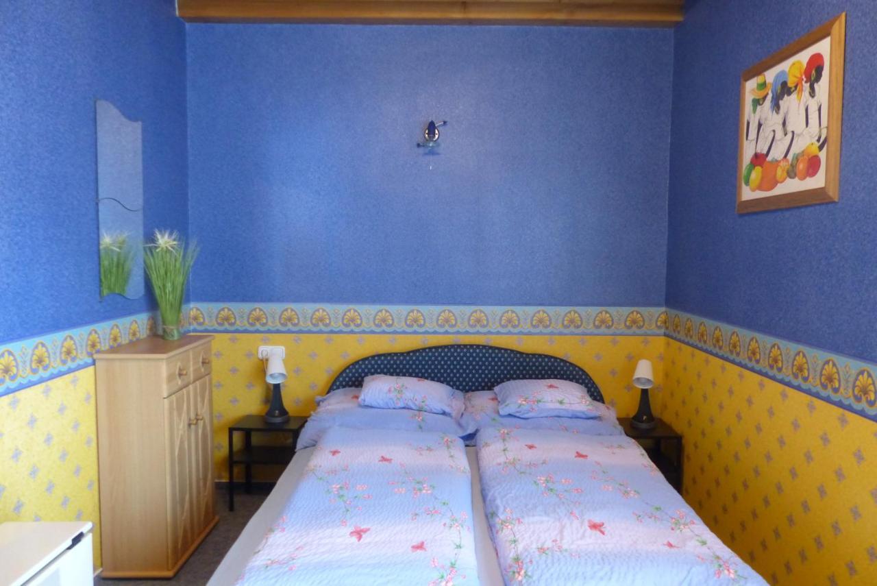 Orwa Apartmanok - Fenyofa Koez Zalakaros Exterior foto