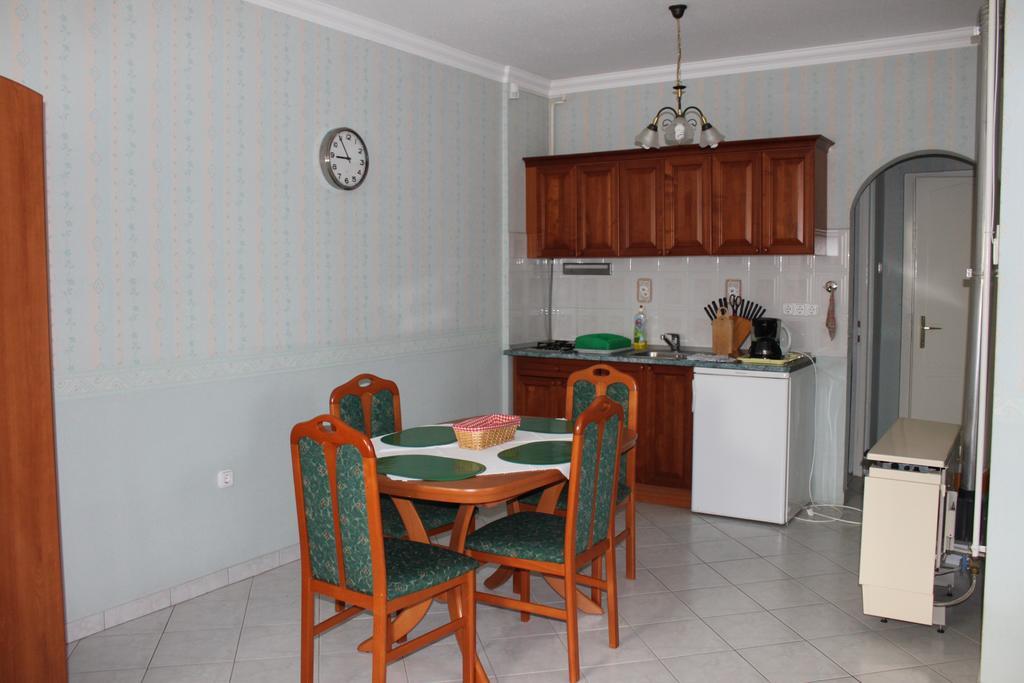 Orwa Apartmanok - Fenyofa Koez Zalakaros Exterior foto