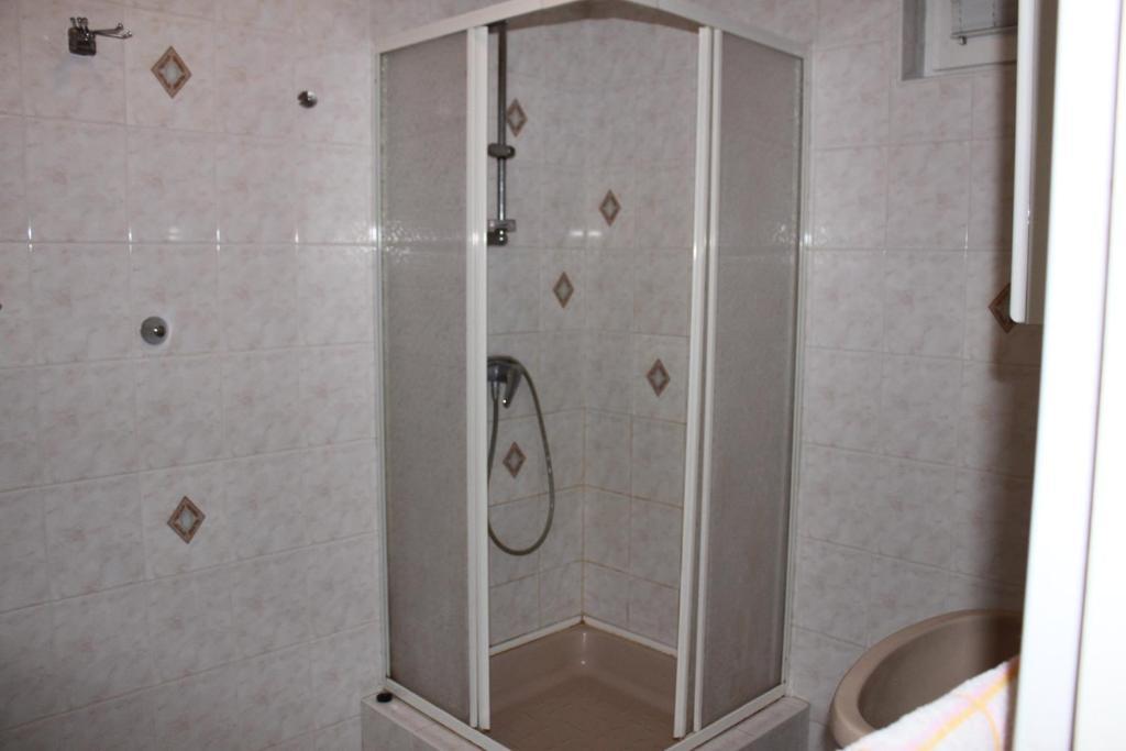 Orwa Apartmanok - Fenyofa Koez Zalakaros Zimmer foto