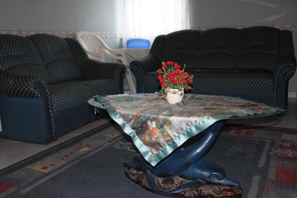 Orwa Apartmanok - Fenyofa Koez Zalakaros Zimmer foto